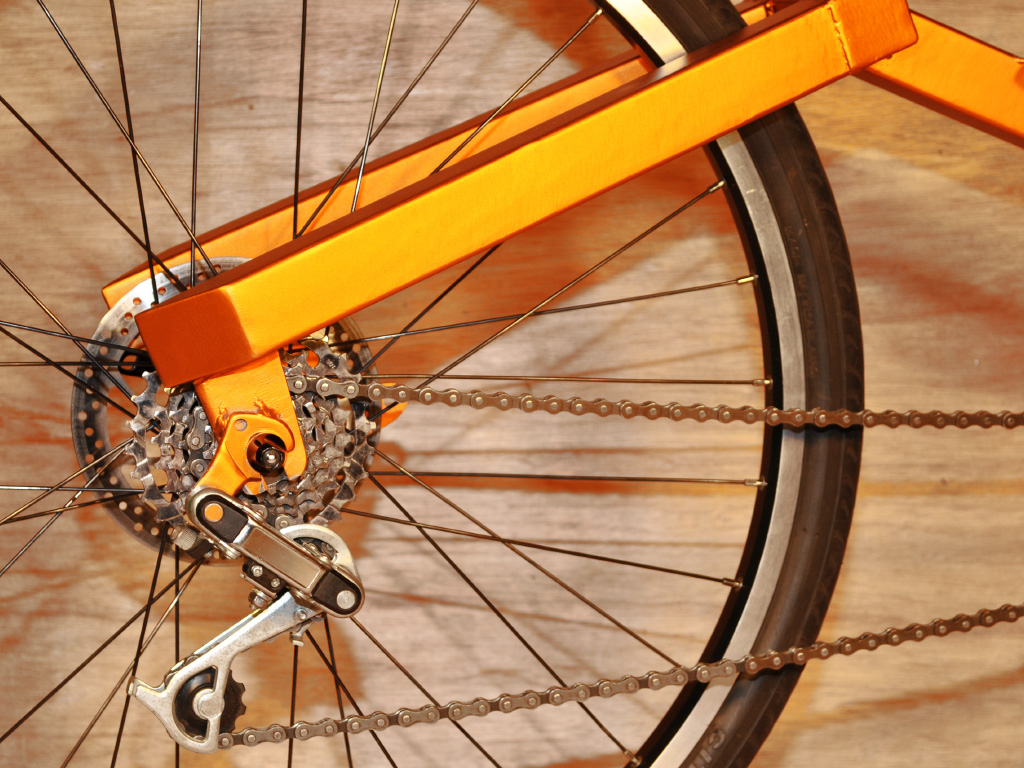 TomaHawk LowRacer - rear disc brake hardware